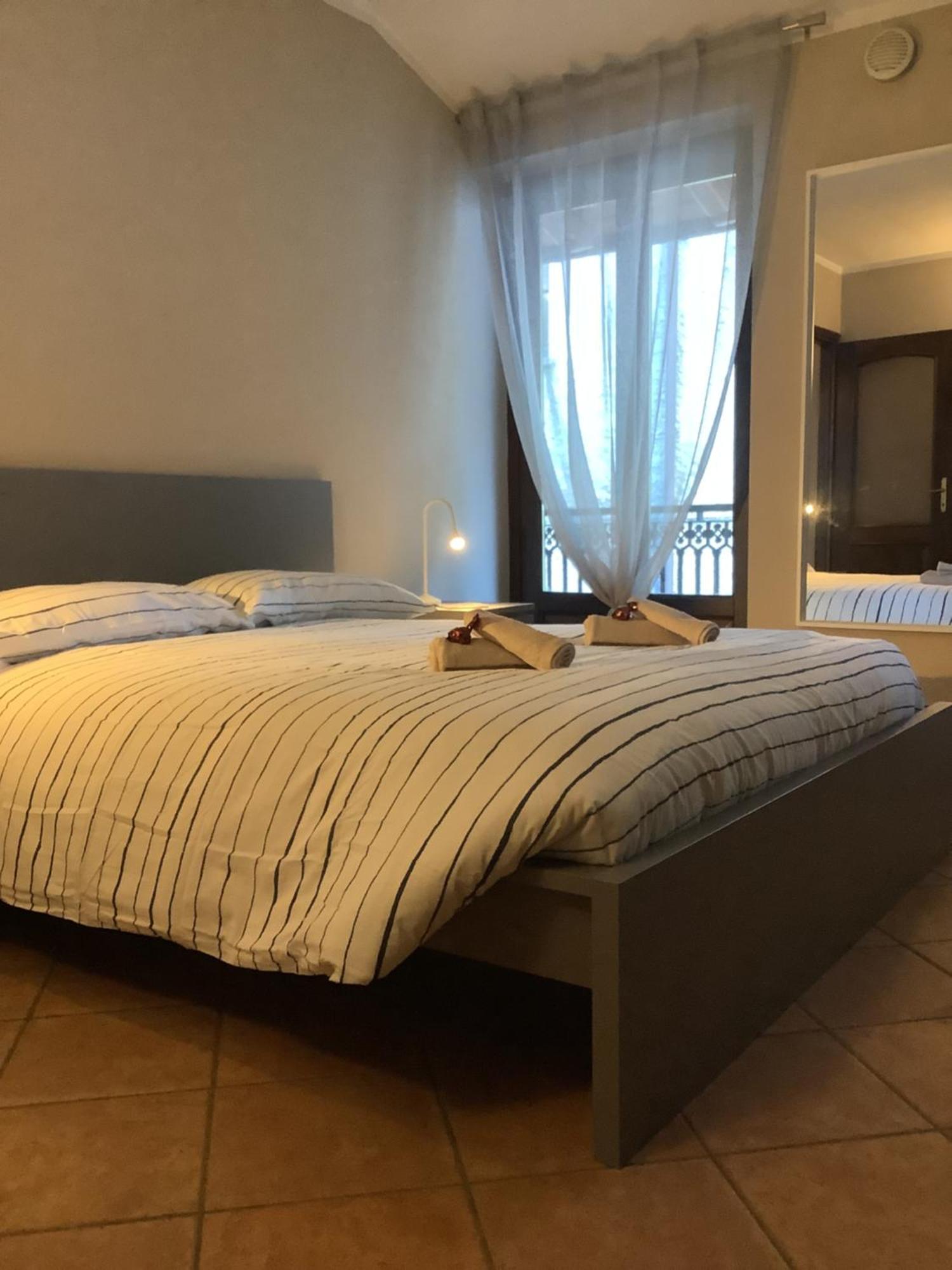 Casa Cavalier Peano Apartment Винадио Екстериор снимка